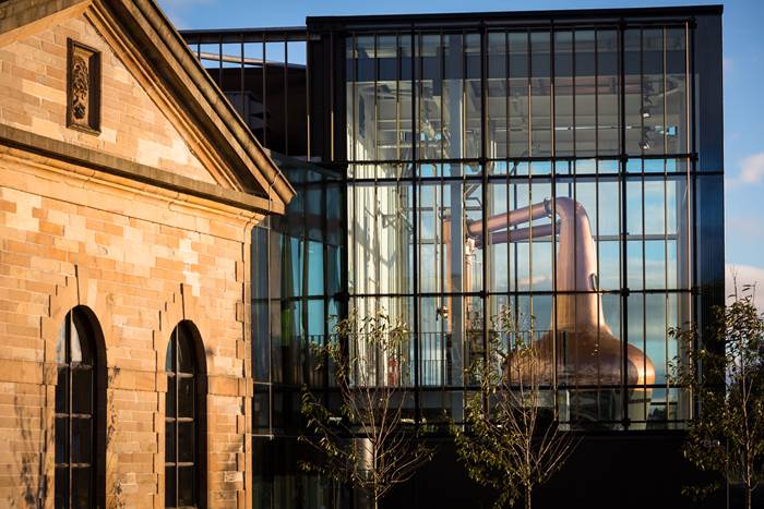 External image of The Clydeside Distillery with the original Pumphouse and modern, glass Still House